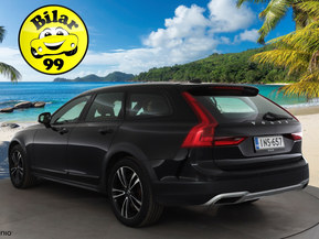 Volvo V90 Cross Country