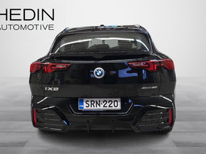 BMW iX2