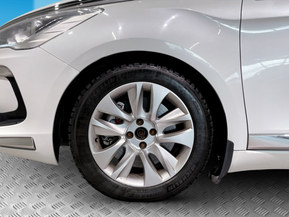 Citroen DS5