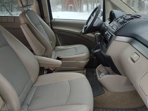 Mercedes-Benz Viano