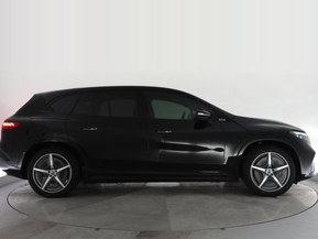 Mercedes-Benz EQS SUV