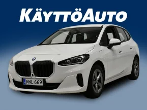BMW 225