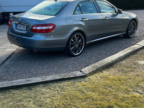 Mercedes-Benz E