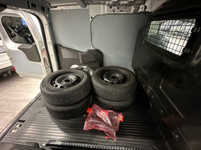 Ford Transit Courier