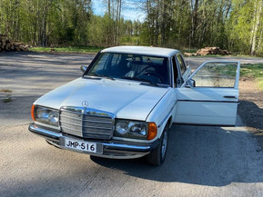 Mercedes-Benz 300