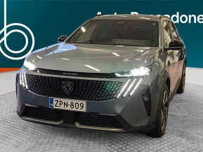 Peugeot E-5008