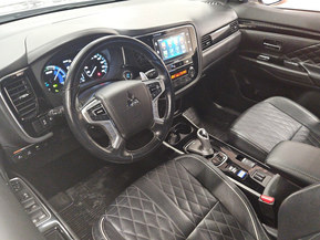 Mitsubishi Outlander PHEV