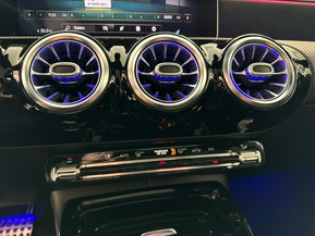 Mercedes-Benz CLA 45 AMG