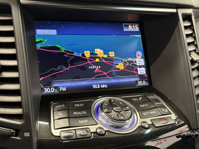 Infiniti FX30d
