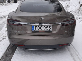 Tesla Model S