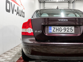Volvo S40