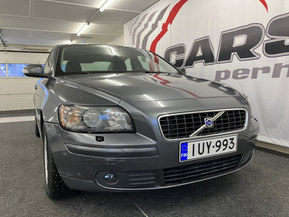 Volvo S40