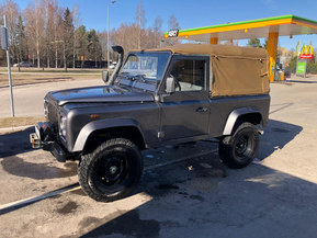 Land Rover 90