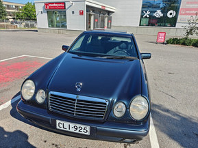 Mercedes-Benz E