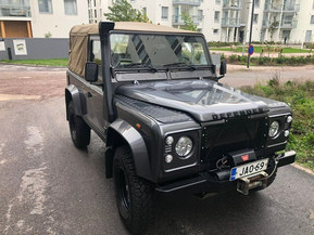 Land Rover 90