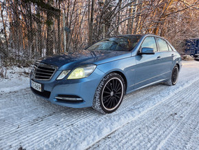 Mercedes-Benz E