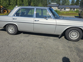 Mercedes-Benz 300