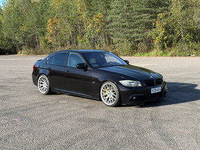 BMW 335