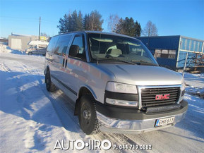 GMC Savana
