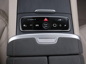 Mercedes-Benz EQS SUV