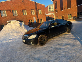 Mercedes-Benz S