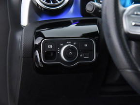 Mercedes-Benz A