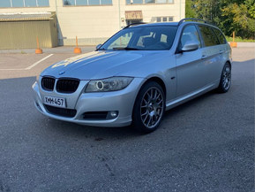 BMW 330
