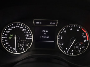 Mercedes-Benz A