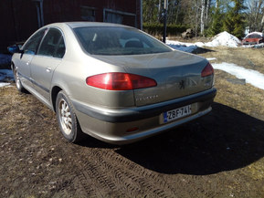 Peugeot 607