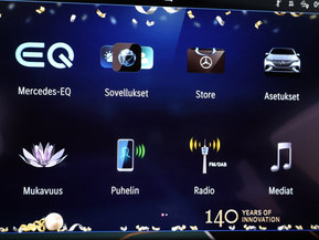 Mercedes-Benz EQE SUV