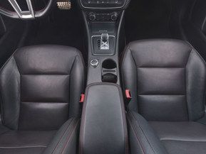 Mercedes-Benz A 45 AMG