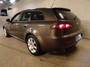 Alfa Romeo 159
