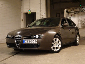 Alfa Romeo 159