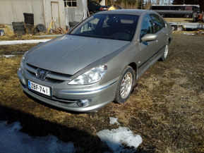 Peugeot 607