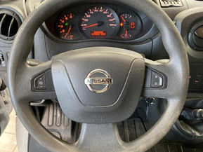 Nissan NV400