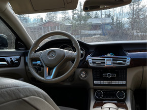 Mercedes-Benz CLS