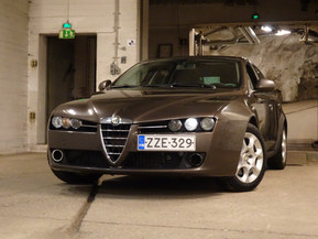 Alfa Romeo 159