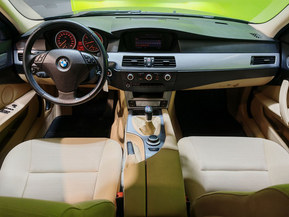 BMW 523