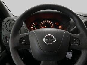 Nissan NV400