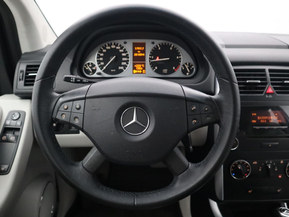 Mercedes-Benz B