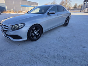 Mercedes-Benz E