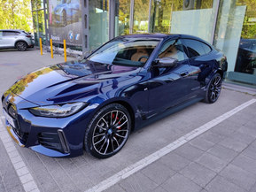 BMW i4 M50