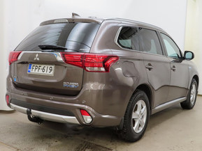 Mitsubishi Outlander PHEV