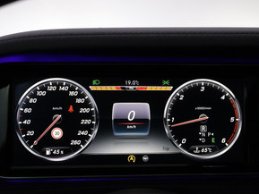 Mercedes-Benz S