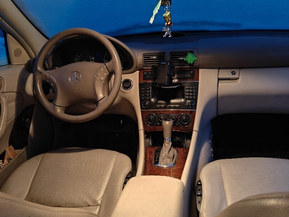 Mercedes-Benz C