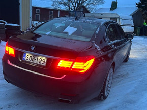 BMW 750