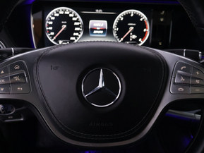 Mercedes-Benz S