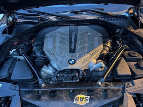 BMW 750