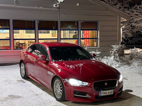Jaguar XE