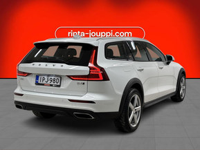 Volvo V60 Cross Country